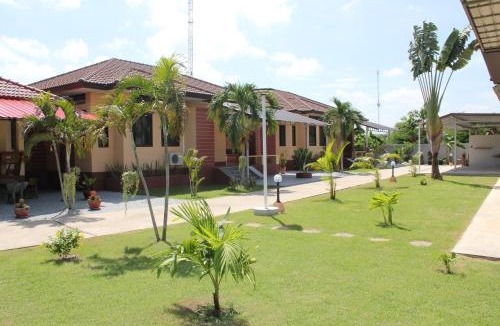 Rayong House | Naluemon Village FH 3-4