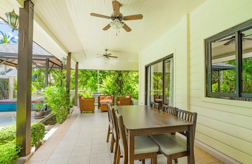 Hua Thanon Villa | Natien Beach Villa