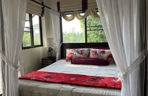 Su Thep Bed & Breakfast | Nest Room with Mountain View
