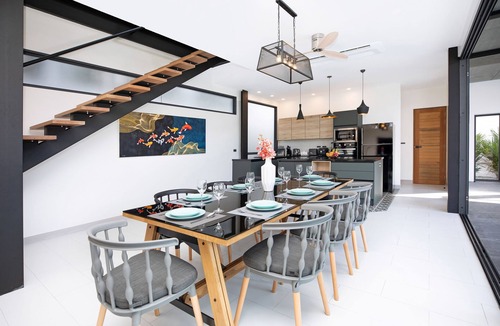 Ban Saiyuan Villa | New 2-Storey Oxygen Pool Villa Sunset 8