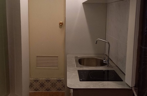 Silom Apartment | NEW! Beautiful room with balcony, near BTS&MRT Silom Relax w large swimming pool