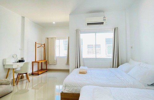 Downtown Hat Yai Bed & Breakfast | New clean and comfortable house with full facilities