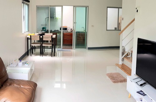 Ban Mai House | Nido Guest House Impack Arena