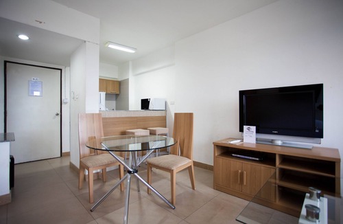 Chang Khlan Apartment | Night Bazaar Road - 40 Sqm - 6th Floor - Work-From-Home w/Fully Fitted Kitchen
