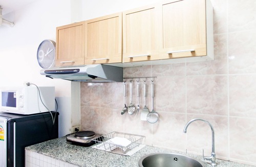 Chang Khlan Apartment | Night Bazaar Road - 40 Sqm - 3rd Floor - Work-From-Home w/Fully Fitted Kitchen