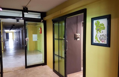 Huay Kaew Hostel | Nimman Expat Home
