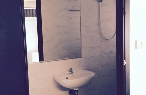 Khlong Toei Hostel | Nine Place Sukhumvit 40 - Hostel
