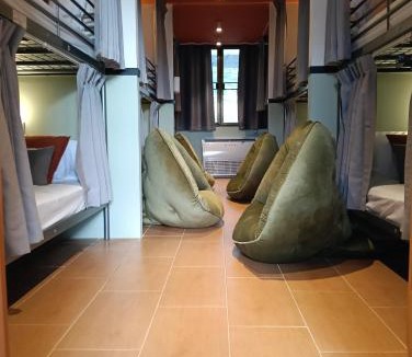 Nong Chaeng Hostel | Nitra Hostel ladies Only