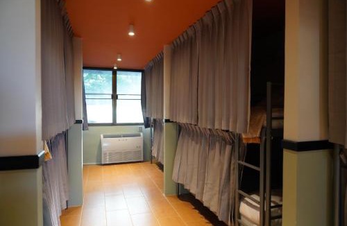 Nong Chaeng Hotel | Nitra Hostel