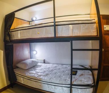 Koh Tao House | NITRO HOUSE Hostel