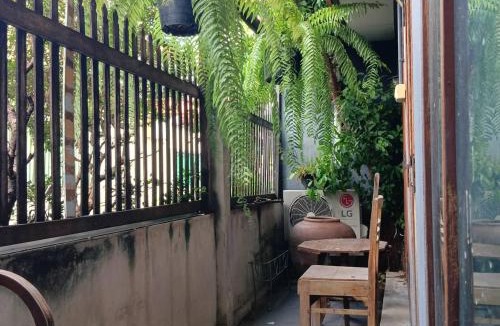 Wat Bowon Niwet Hostel | Non House Bangkok บ้านนอนโฮสเทล