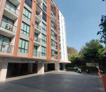 Bang Kho Laem Apartment | Notthing Hill Charoenkrung93 Condominium