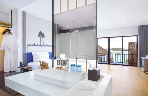 Tha Thaewawong Hotel | Novotel Marina Sriracha