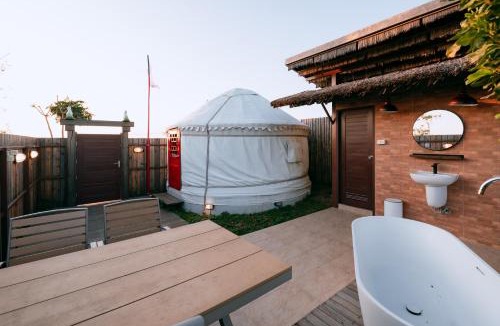 Mae Suai Villa | Oasis Yurt Villa @ Doi Lan - โอเอซิส เยิร์ต วิลล่า @ ดอยล้าน