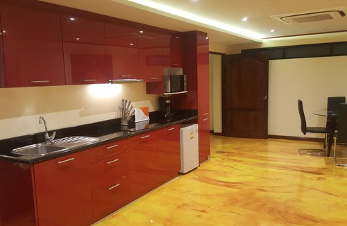 Old City Apartment | Old City Apartment next to Wat Phra Singh