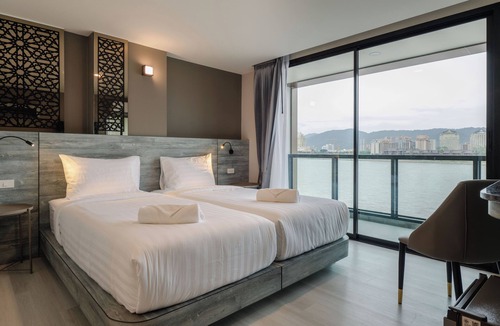 Sop Ruak Hotel | One Budget Chiangsaen