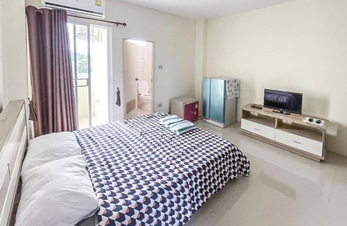 Phan Thong Hotel | Orchid Residence At Amata