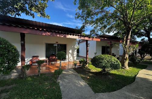 Khao Chaison Resort | Ozone Resort & Pool Villa