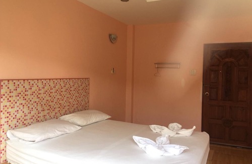 Krasae Sin Hotel | Palm Payom Village Resort