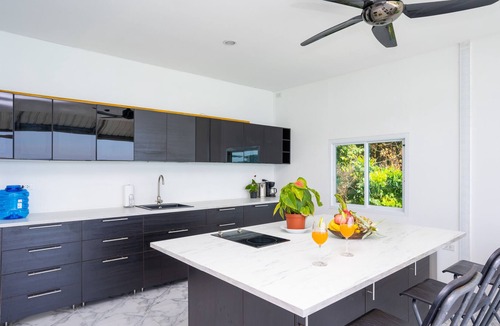 Wichit House | Panoramic View over the Beach in Tropical Paradise