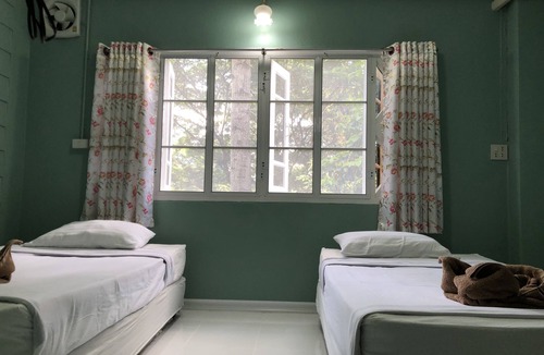 Pua Hotel | Parichart Place
