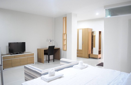 Nai Mueang Hotel | Paru Ville - Service Apartment