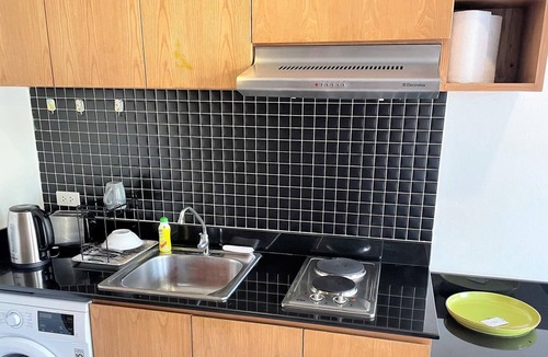 Ban Saiyuan Apartment | Peaceful Condo in Rawai, poolside apartment