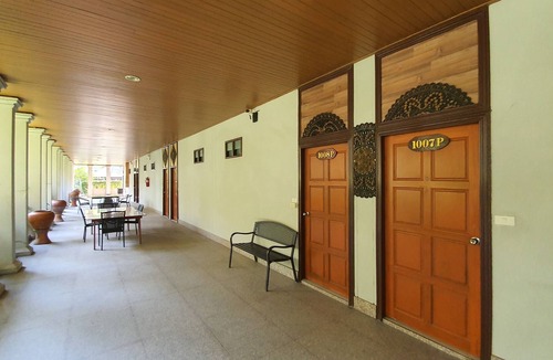 Ban Mai Hotel | Pearl Resort and Hotel