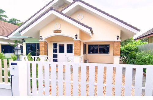 Saraphi House | Perfect Home 15 mins from airport.