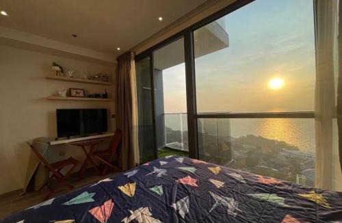 Pratumnak Hill Apartment | Perfect sea view studio