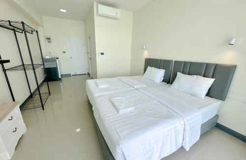 Ban Chang Resort | Phala Shore Resort