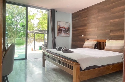 Tha Bo Hotel | Pobruk Resort