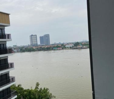 Bang Kra So Apartment | Politan Breeze, Chaophraya River view