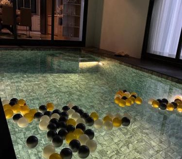Pong Villa | Pool Villa Pattaya Sabaidee - Private luxury home