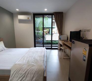 Rong Muang Apartment | POP Heritage Residence