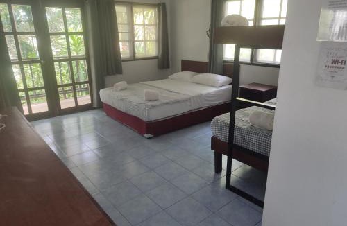 Thai Mueang House | Poseidon Bungalows