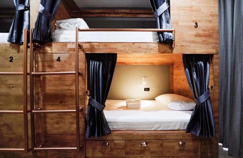 Yan Nawa Hostel | Poshtel 56