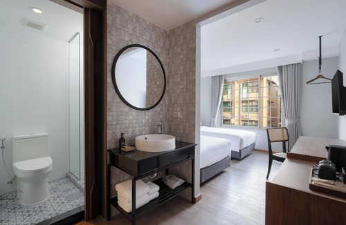 Bang Khun Phrom Hotel | Pranakorn Heritage Hotel