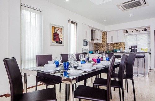 Jomtien Villa | Pratumnak Golden Angel Pool Villa