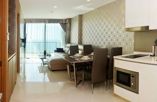 North Pattaya Apartment | Premium 5 stars Suite, 50 sq.m., 30 floor, Sea View