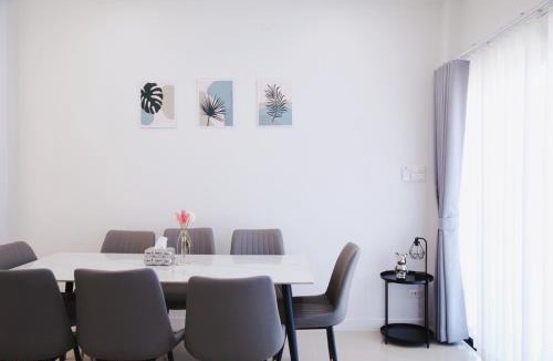 Nan House | Prime Stay Home Nan