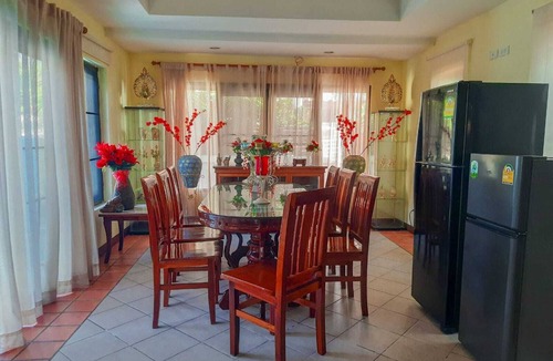 Jomtien Villa | Private Pool Villa Siya 4BDR Bali style