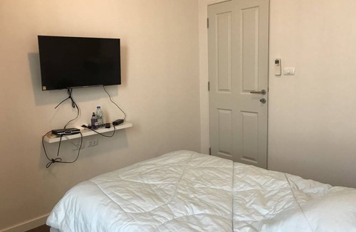 Pathum Thani Resort | Private room ∙ 1 guest