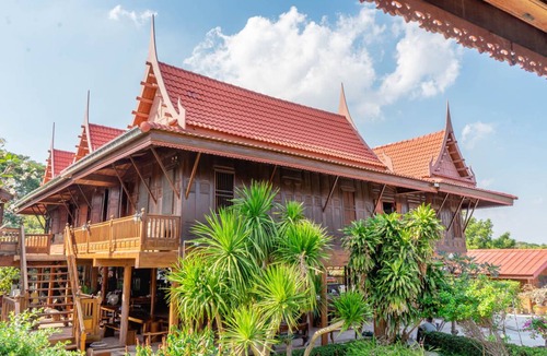 Ayutthaya Resort | Private room ∙ 2 guests