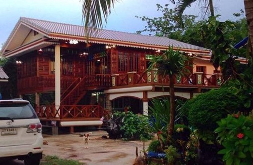 Aranyaprathet Resort | Private room ∙ 4 guests