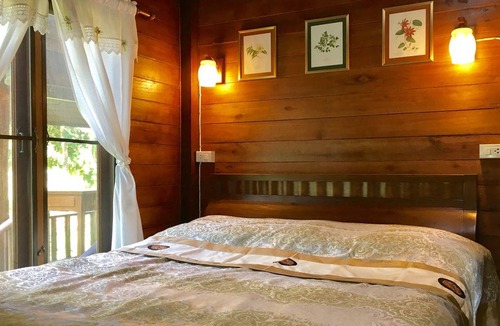 Nong Pa Khrang Resort | Private room ∙ 2 guests