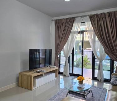 Khon Kaen Villa | PS homehug2