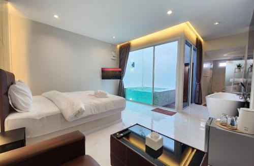 Phraek Sa Mai Hotel | PVILLA