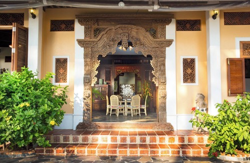 Krabi House | Railay Beach House Fabulous Sea and Cliff Views, Lovely Decor 4 bdr-2 Bath RBC