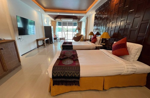 Bang Khla House | Rainbow Arokaya Holistic Longevity Wellness Resort - Riverfront Room 6